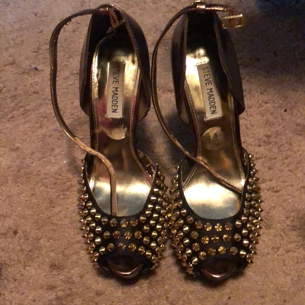Steve Madden peep toe high heels